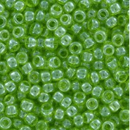 Toho seed beads 8/0 round Transparent-Lustered Lime Green - TR-08-105